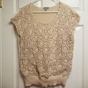 Joseph A. Cream Floral Crochet Macramé Short Sleeve Scallop Edge Knit Sweater